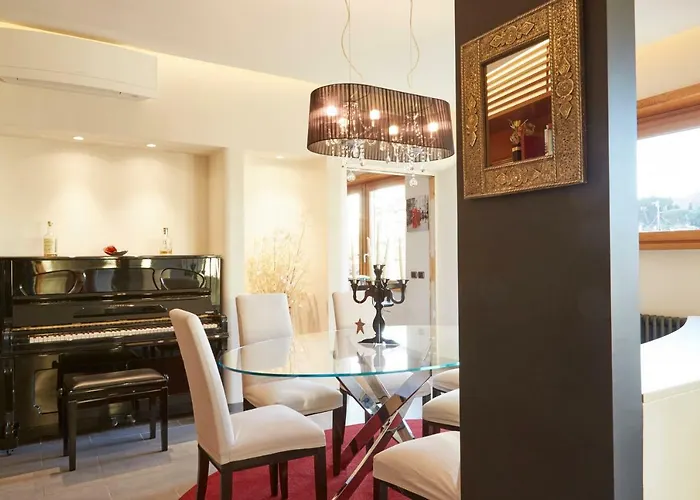 Vatican Luxury Penthouse With Terrace Apartment *